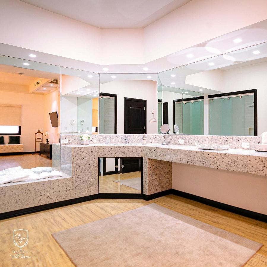 Hotel Boutique Villa Toscana エルモシヨ エクステリア 写真